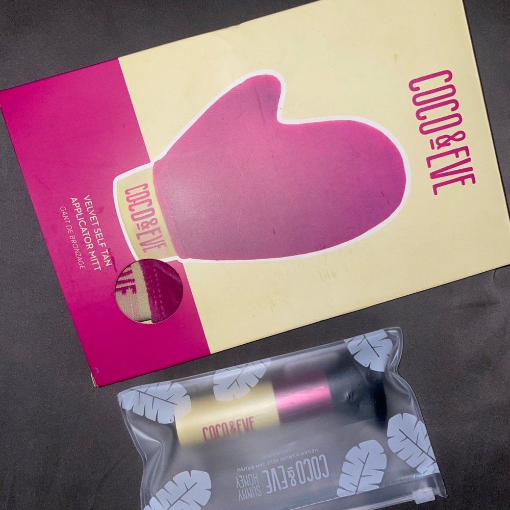 Coco & Eve Velvet Self-Tan Applicator Kit - Pink and Yellow